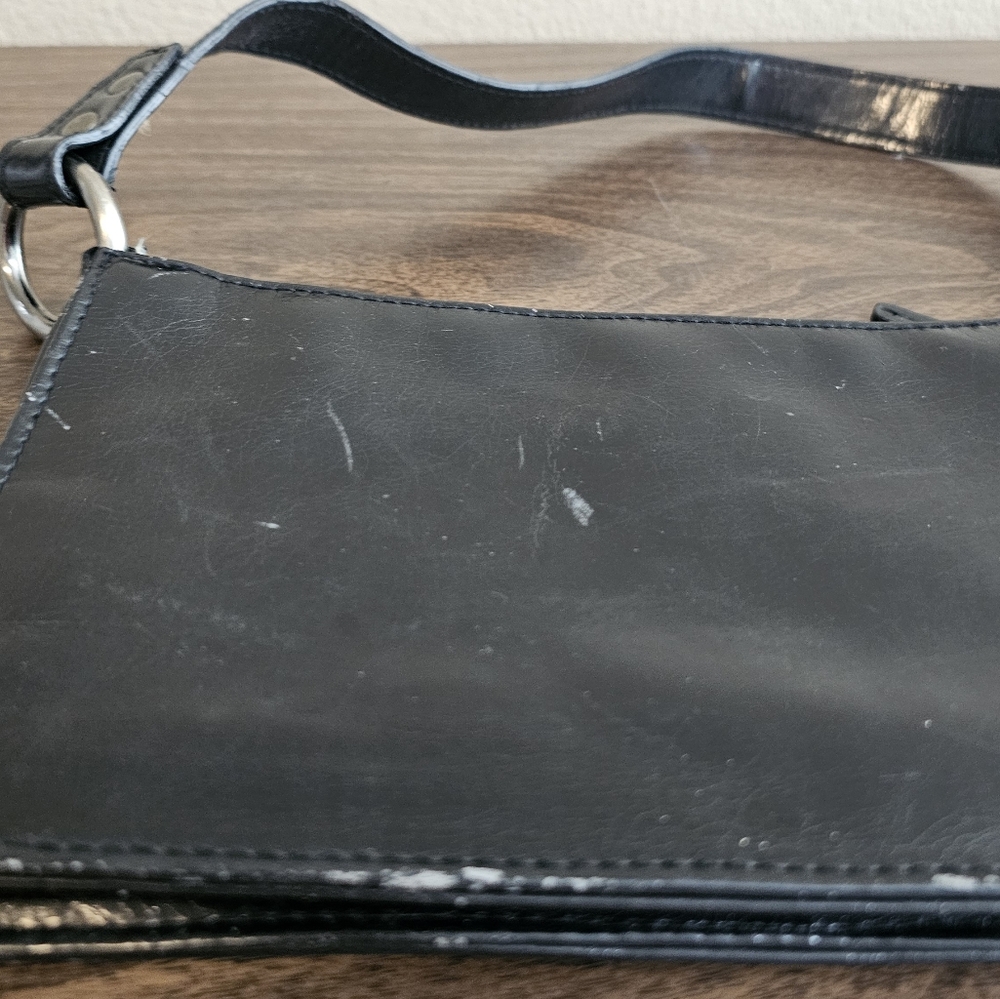 XOXO Black Leather Handbag (circa 1999) - Picture 2 of 4